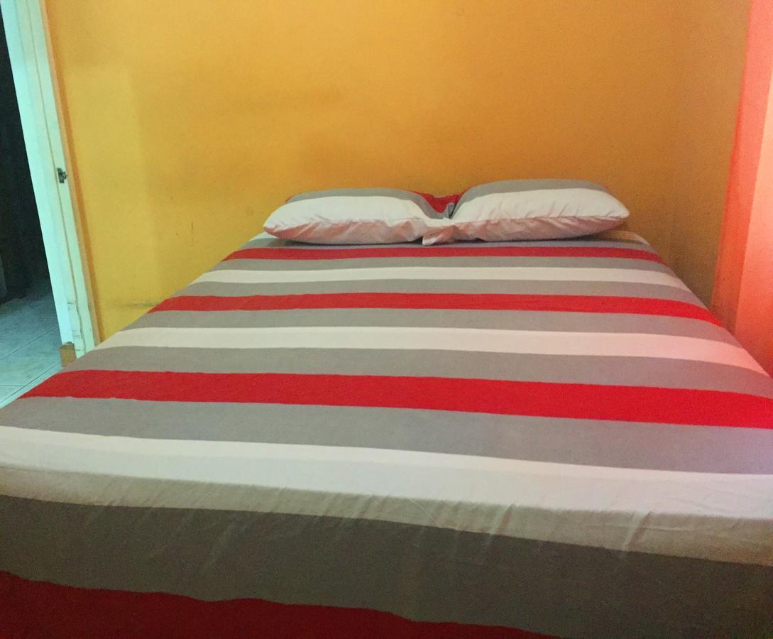 Yaad Hostel Montego Bay Extérieur photo