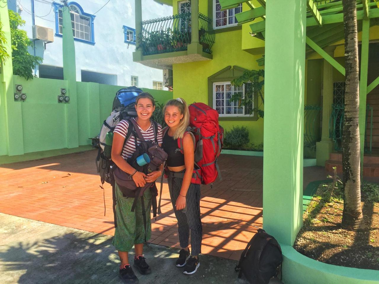 Yaad Hostel Montego Bay Extérieur photo